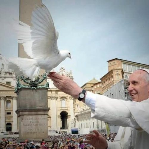 La Municipalidad de 9 de Julio, se une en oración para despedir al Papa Francisco