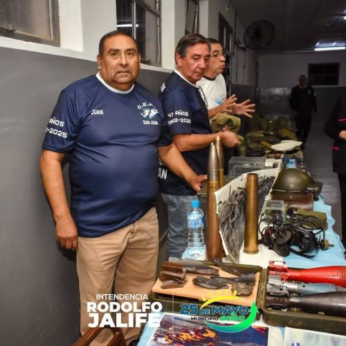 25 de Mayo: Excombatientes de Malvinas visitaron el CENS La Chimbera y compartieron sus vivencias