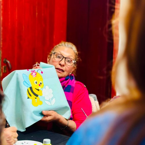 Pinceles, colores y creatividad en Las Chacritas