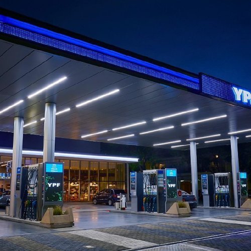 Anticipan un nuevo aumento de los combustibles en San Juan por la suba del dólar