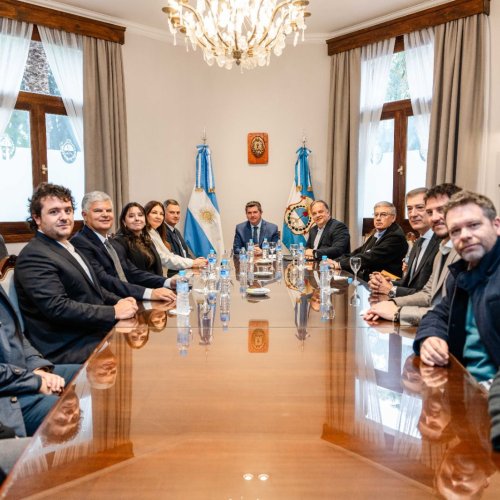 Se firmó un acta clave para dar inicio a las obras de la Ruta 40