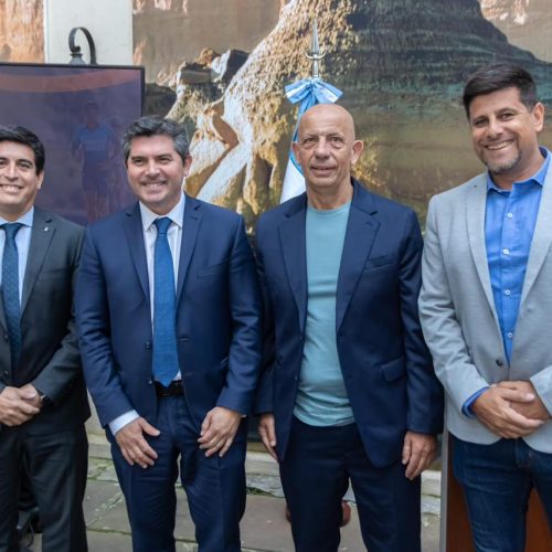 El gobernador Marcelo Orrego anunció la cuarta edición del Ironman 2025