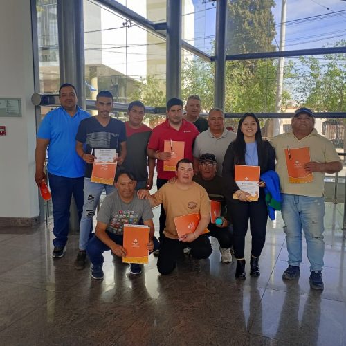 Empleados de la Municipalidad de 9 de Julio se capacitaron en Forestación