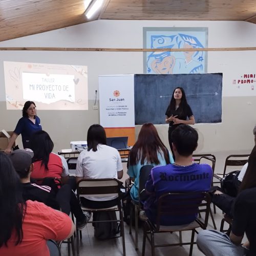 “Prevenir Educando” alcanzó a más de 200 alumnos en octubre con sus talleres de prevención en seguridad