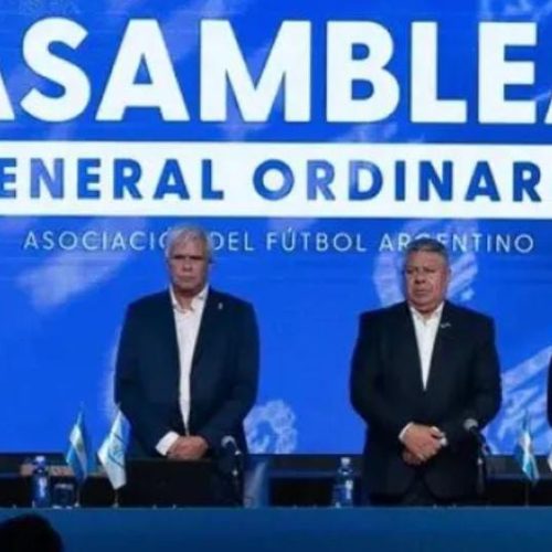 La Justicia puso en suspenso la resolución de la IGJ y validó la re-reelección de Tapia como presidente de la AFA