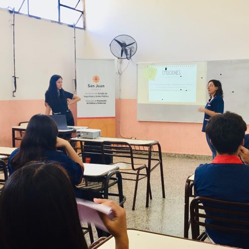 Más de 100 estudiantes fueron capacitados en seguridad preventiva