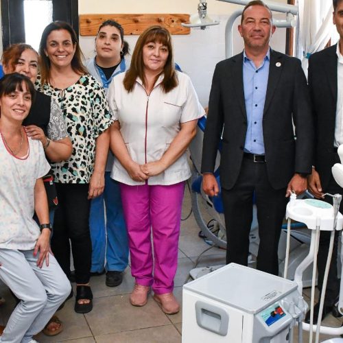 Salud adquirió sillones odontológicos y demás aparatología