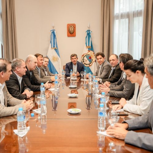 El gobernador Orrego recibió a las autoridades de la empresa Arcor