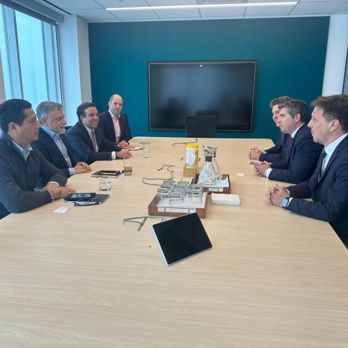 Orrego se reunió con directivos de BHP para impulsar nuevas exploraciones mineras