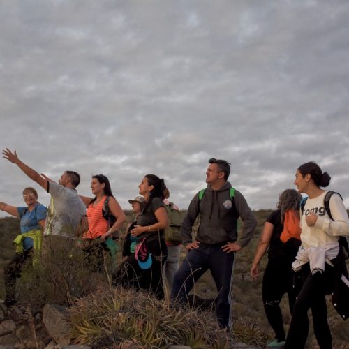 Exitosa jornada de senderismo bajo la luna llena en el Complejo Ceferino Namuncurá