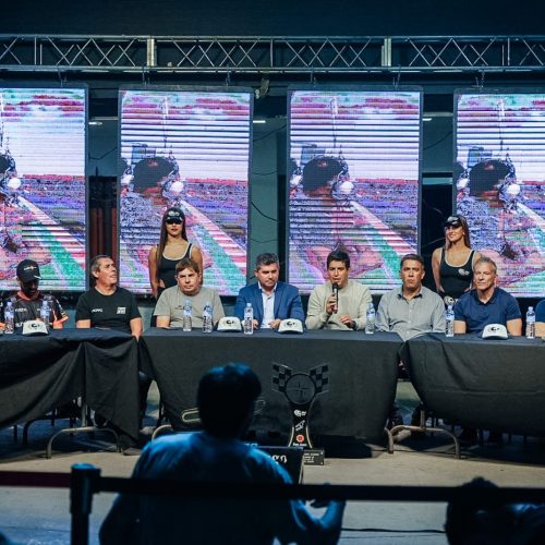 Presentaron El TN y Turismo Carretera 2000 en San Juan