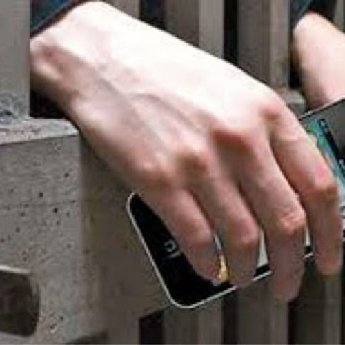 Los presos no podrán tener celulares ni ser beneficiarios de planes sociales