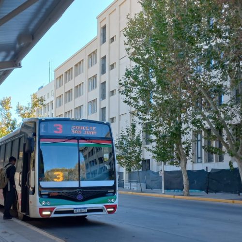 Servicios que sí y que no funcionarán este viernes 15 de agosto