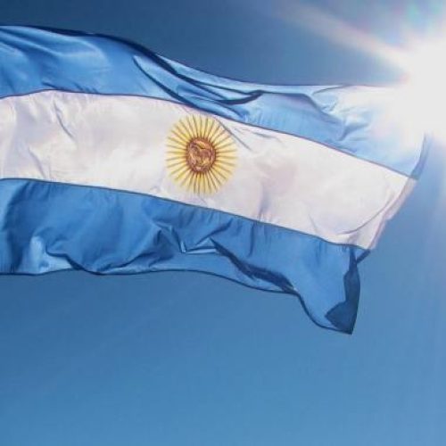 Día de la Bandera arranca con frío y sigue con sol pleno
