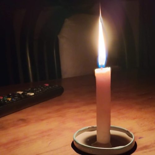 Reportaron cortes de energía eléctrica en varios departamentos