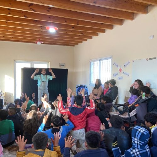 Títeres, risas y emoción en Boca del Tigre durante las Vacaciones de Invierno