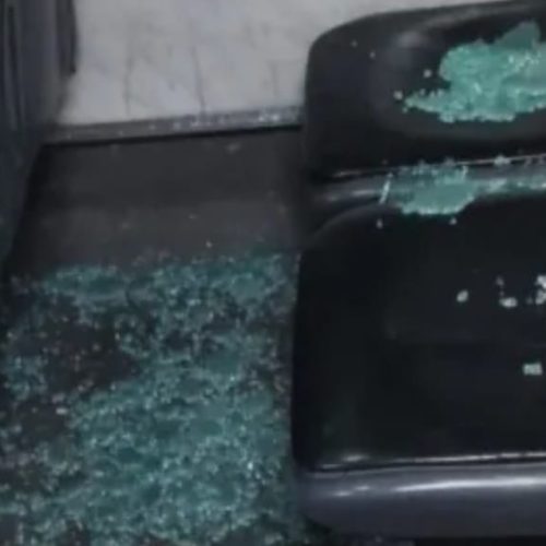 Una nena herida por otro ataque a un colectivo en Chimbas