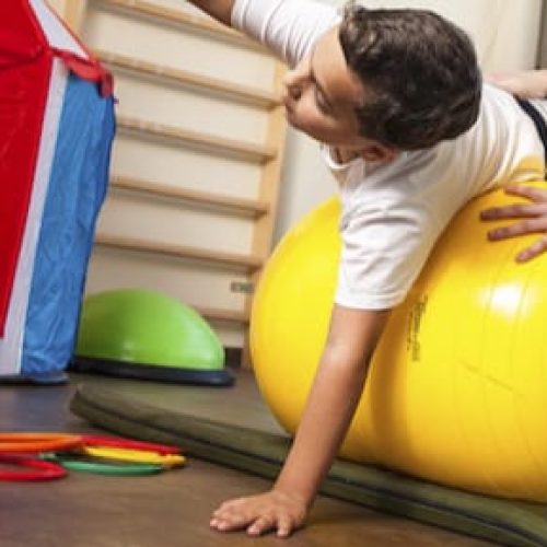 Programa Municipal de Salud: atención gratuita de Neurorehabilitación Infanto Juvenil