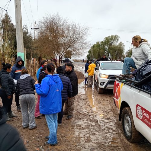 Más de 5103 familias de todo los departamentos fueron asistida desde el ministerio de familia y desarrollo humano