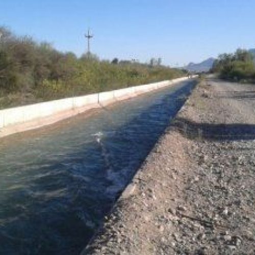 Pocito: buscan a un hombre que habría caído a un canal