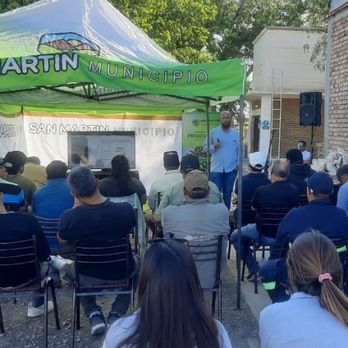 Jornada de capacitación en calibración de pulverizadoras en San Martín