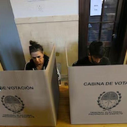 Sin cuartos oscuros y con boleta única, el viernes 24 habrá clases normales