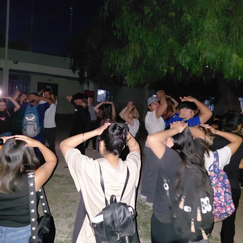 Simulacro de sismo en el Cens Jorge Yacante