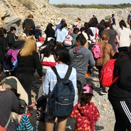 Ecosenderismo con las infancias: una experiencia educativa en contacto con la naturaleza