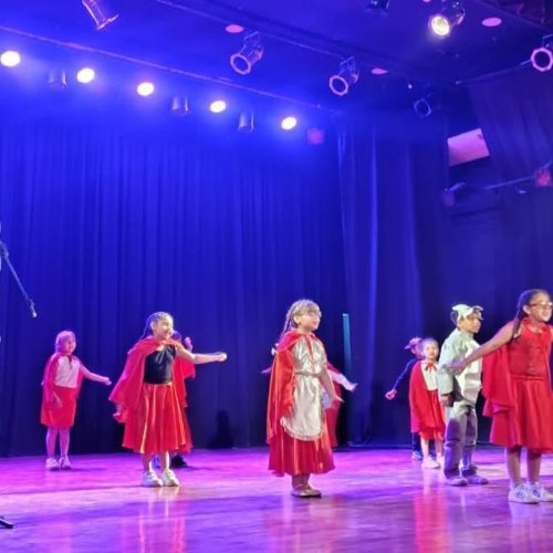 Encuentro de teatro de escuelas primarias 2025 de Albardón