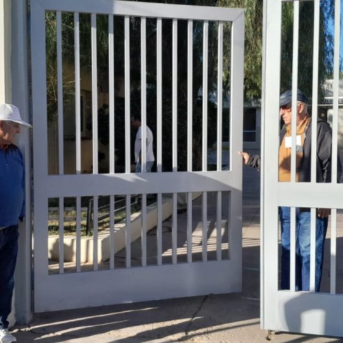 Comenzó la votación en la Escuela Granaderos de San Martín