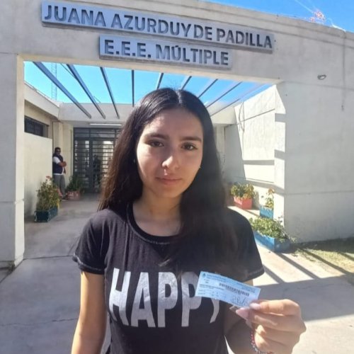 Valentina Verón, una joven nuevejulina, emitió su voto por primera vez: “Me resultó muy fácil”