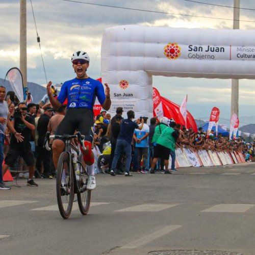 Mauro Domínguez se quedó con la tercera etapa de la Vuelta a San Juan en Pocito