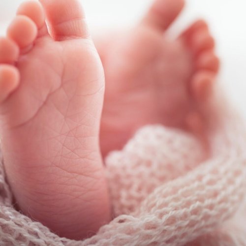 De patrullar calles a traer vida al mundo: el emotivo parto asistido por tres policías en Barrio Valle Grande