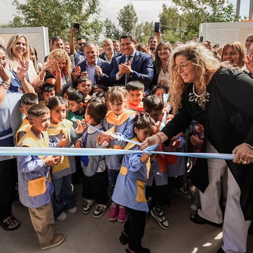 Orrego inauguró la ENI N° 81, clave para el futuro educativo en Ullum