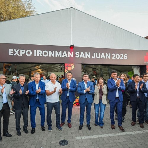 Orrego dio inicio al IRONMAN 70.3 y San Juan se convierte en el epicentro mundial del triatlón