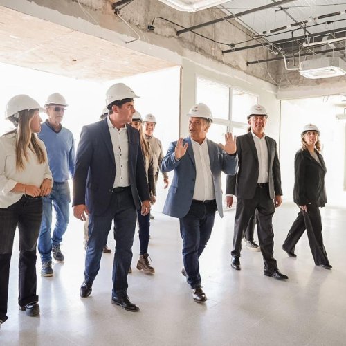 Calingasta: Orrego recorrió la obra del nuevo Hospital Aldo Cantoni que lleva un 87% de avance