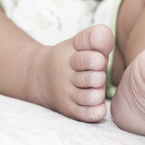 Investigan a un padre por drogar a su hijo para “calmarlo” porque no lo dejaba dormir