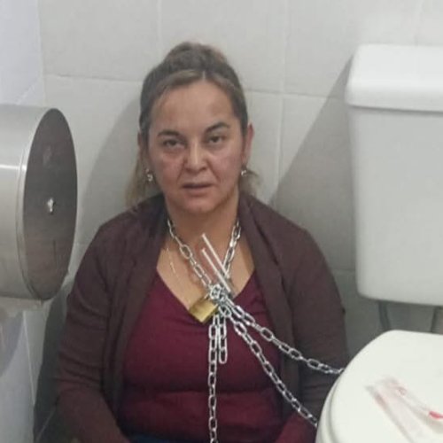 Cuando la salud no espera: una sanjuanina se encadenó por abandono de su obra social