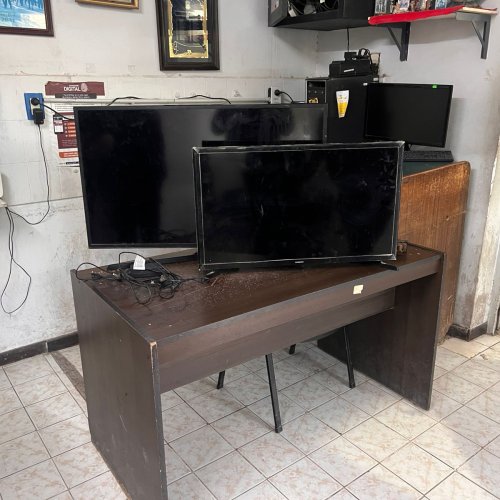 Chimbas: abandonan dos televisores robados y la policía busca a sus dueños