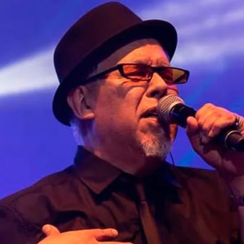 El “Rey” Pelusa prepara una noche inolvidable en el Teatro Sarmiento