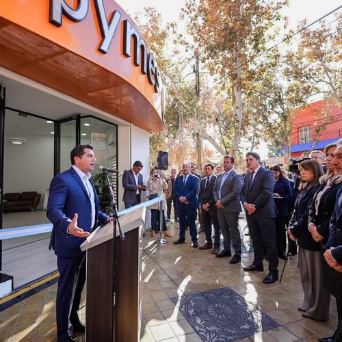 Orrego anunció $15.000 millones en créditos para Pymes y emprendedores