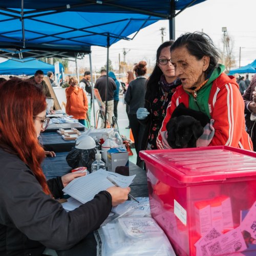 Rawson en Comunidad llega al Barrio Salvador María del Carril con su opetativo integral