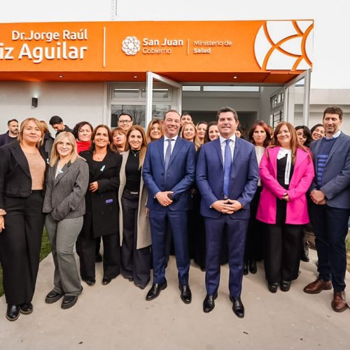 Orrego inauguró la ampliación y remodelación del CAPS Ruiz Aguilar para fortalecer la atención de salud en Chimbas