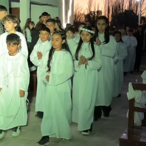 Una jornada de fe y alegría: los niños de Las Chacritas celebraron su Primera Comunión
