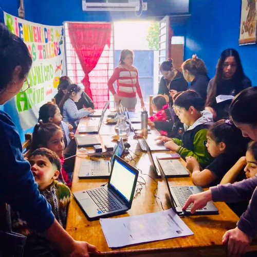 Computación para todas las edades: suman un espacio exclusivo para niños
