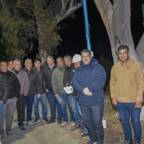 Mas alumbrado público para el departamento 25 de Mayo