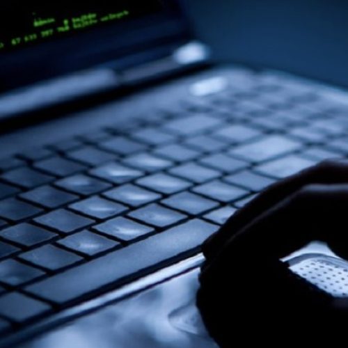 Admitió delitos vinculados a pornografía infantil, pero evitará la cárcel