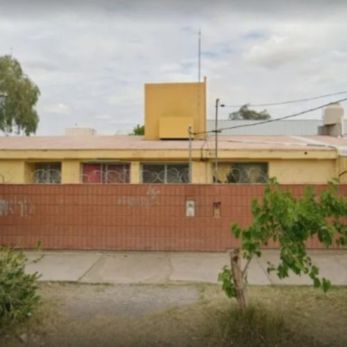 Dos chicas fueron asaltadas por un ladron con arma de fuego cuando regresaban de la escuela hacia la casa