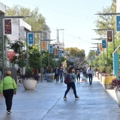 Por primera vez en el año, se registró un aumento de ventas en los comercios locales