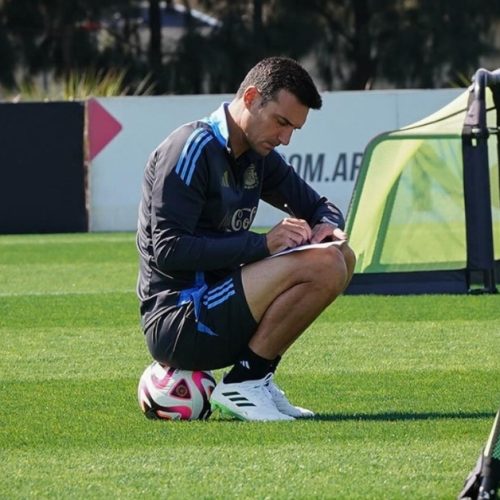 Equipo confirmado por Scaloni para enfrentar a Perú